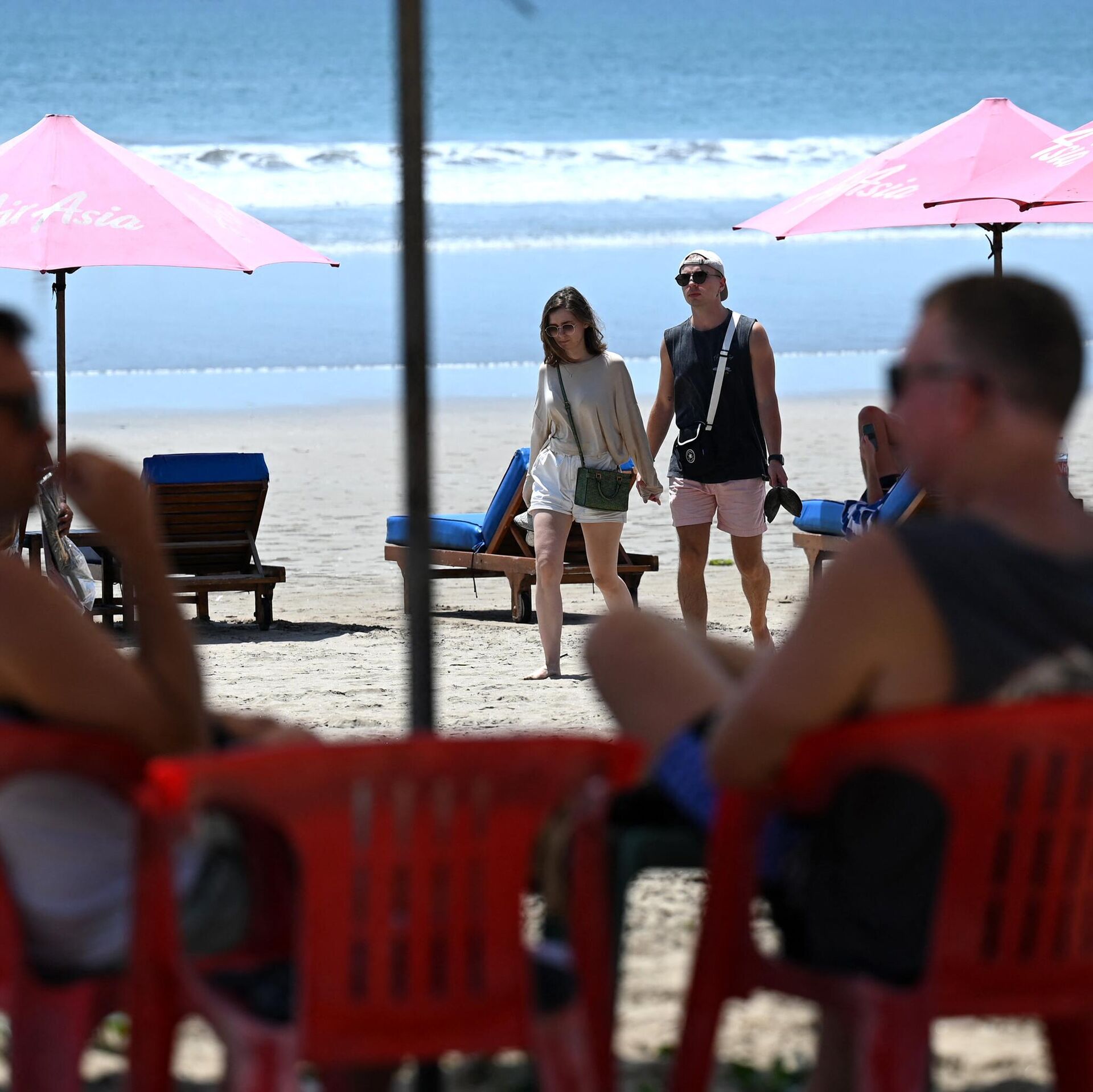 No Need To Worry Bali Governor Allays Tourists Fears Over Indonesia S Premarital Sex Ban