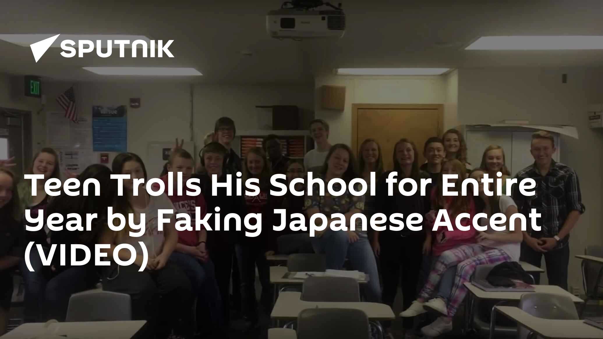 Teen Trolls His School for Entire Year by Faking Japanese Accent (VIDEO) -  17.11.2016, Sputnik International