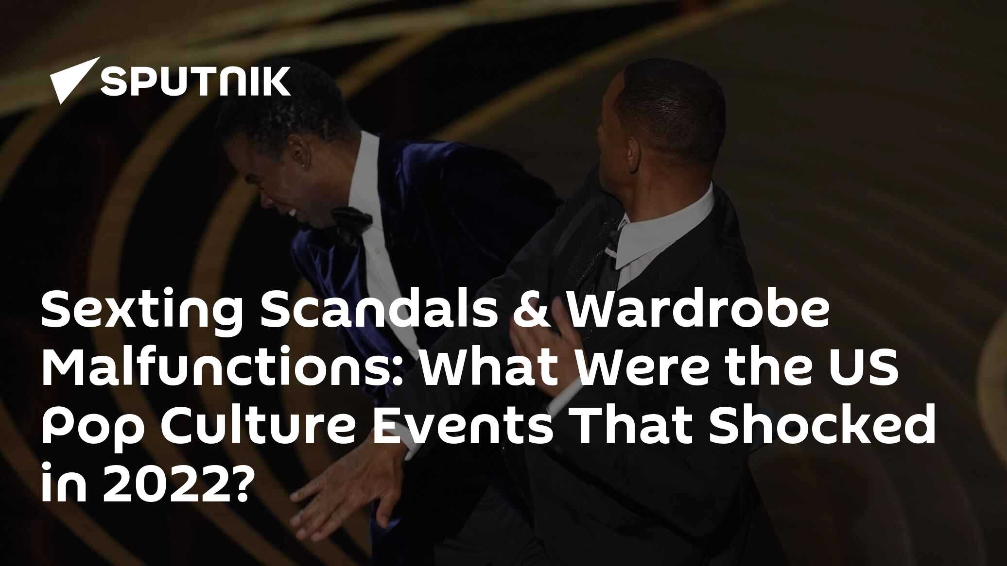 Sexting Scandals & Wardrobe Malfunctions What Were the US Pop Culture