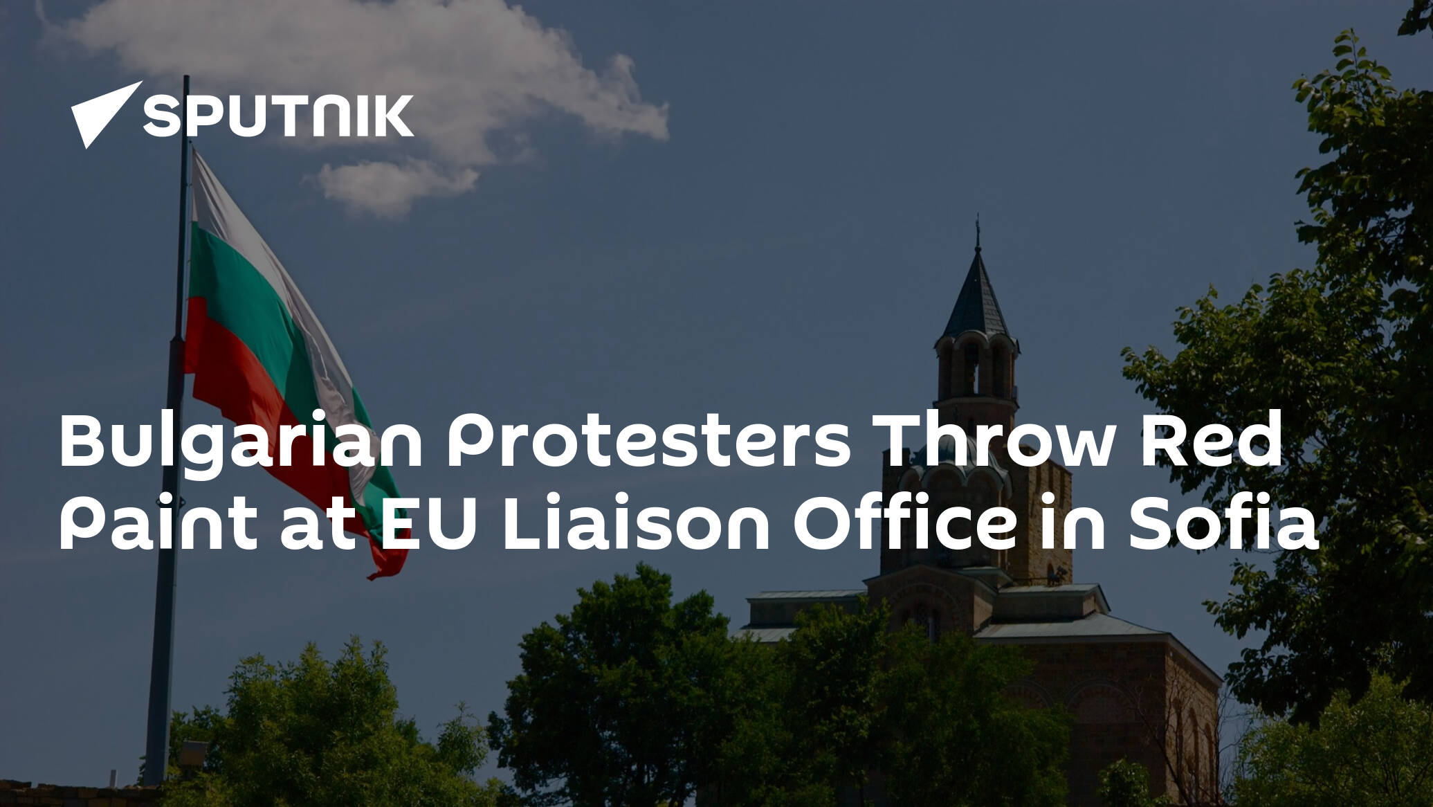 Bulgarian Protesters Throw Red Paint at EU Liaison Office in Sofia