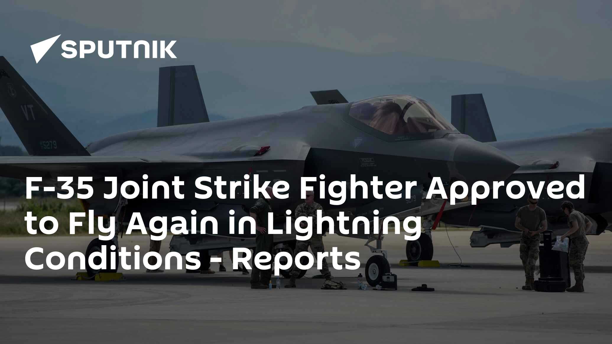 F-35 Joint Strike Fighter Approved to Fly Again in Lightning Conditions ...