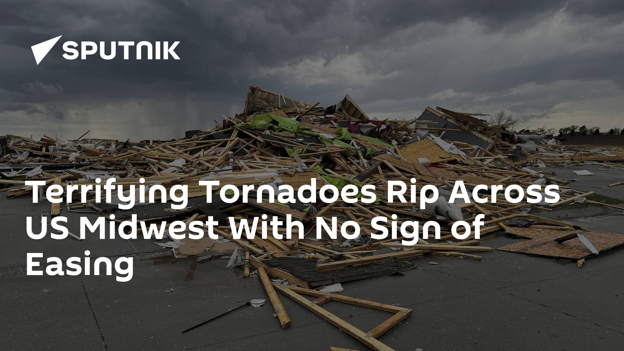 Terrifying Tornadoes Rip Across US Midwest With No Sign of Easing