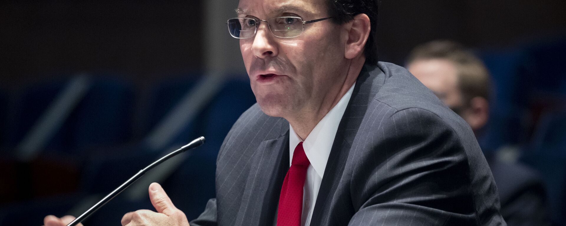 Defense Secretary Mark Esper testifies during a House Armed Services Committee hearing on Thursday, July 9, 2020, on Capitol Hill in Washington. - Sputnik International, 1920, 29.08.2020