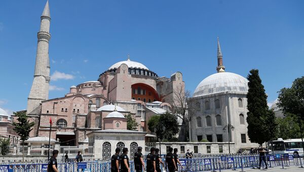 Hagia Sophia, or Ayasofya-i Kebir Camii, in Istanbul - Sputnik International