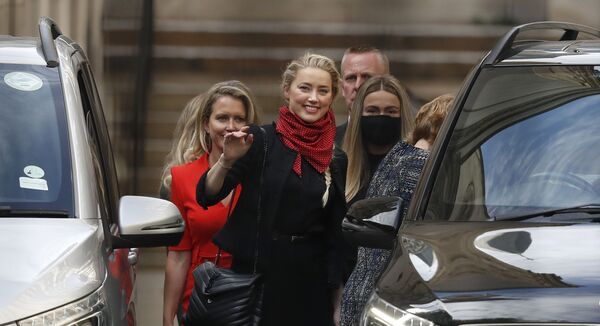 Pic of Johnny Depp Covered in Ice Cream Emerges Online Amid Libel Trial Against the Sun Pic of Johnny Depp Covered in Ice Cream Emerges Online Amid Libel Trial Against the Sun - Sputnik International