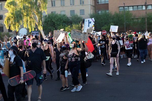 Jana Jackson: Arizona State Rep Candidate on Meeting Trump, Racial Tensions in the US - Sputnik International