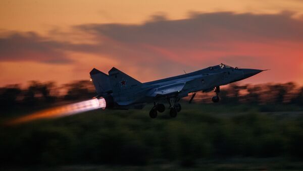 MiG-31 interceptor fighter takes off during a training flight at the State Centre for the Training of Aviation Personnel and Military Tests of the Ministry of Defence of the Russian Federation n.a. V.P. Chkalova in Lipetsk - Sputnik International