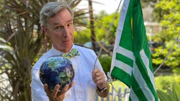 American science communicator, television presenter, and mechanical engineer William Sanford Nye, popularly known as Bill Nye the Science Guy. - Sputnik International