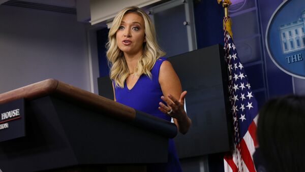 White House Press Secretary Kayleigh McEnany holds the daily press briefing at the White House in Washington, U.S., July 24, 2020. REUTERS/Leah Millis - Sputnik International