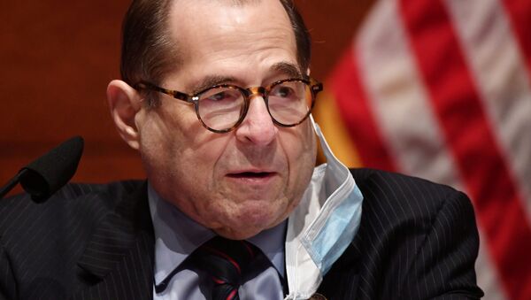House Judiciary Committee Chairman Jerrold Nadler (D-NY) has his face mask partially removed at a House Judiciary Committee markup of H.R. 7120 the Justice in Policing Act, on Capitol Hill in Washington, U.S.,  June 17, 2020 - Sputnik International