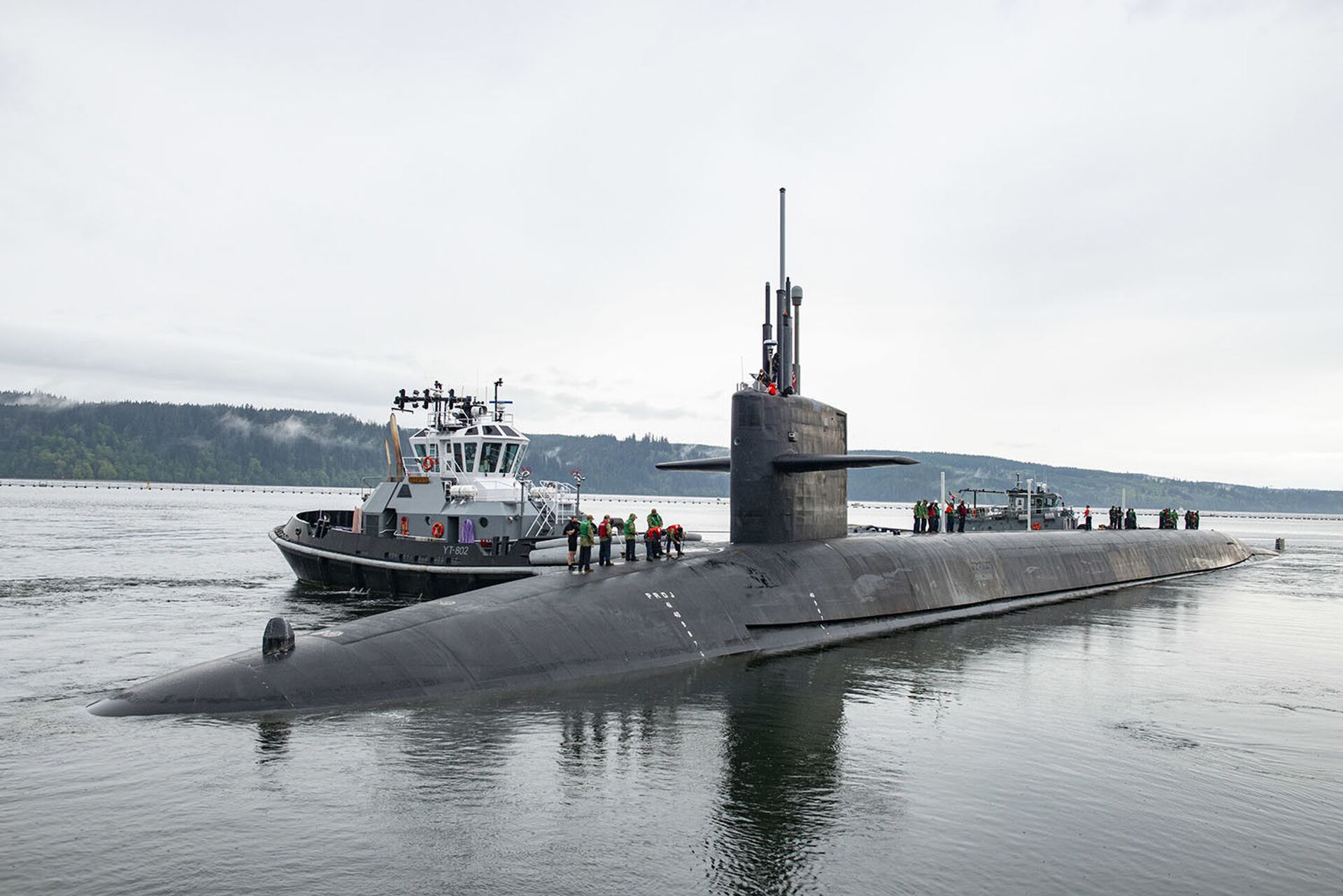 SILVERDALE, Wash. (May 2, 2020) The gold crew of the Ohio-class ballistic-missile submarine USS Maine (SSBN 741) officially returned the boat to strategic service, when they recently deployed on their first patrol in more than three years. Maine's three-year break in service involved an engineered refueling overhaul, estimated to extend the life of the ship by 20 years - Sputnik International, 1920, 29.10.2021