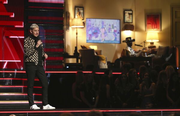 That'll Be All? Former Ellen Staffer Compares Work Environment on Show to 'The Devil Wears Prada' - Sputnik International