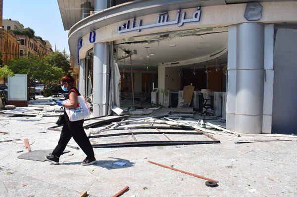 Streets of Beirut Devastated by Massive Explosion - Photos - Sputnik International
