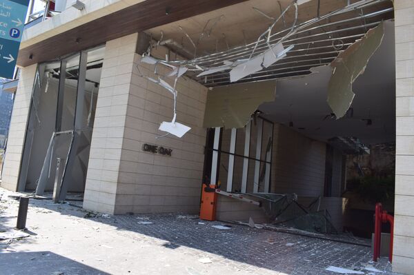 Streets of Beirut Devastated by Massive Explosion - Photos - Sputnik International