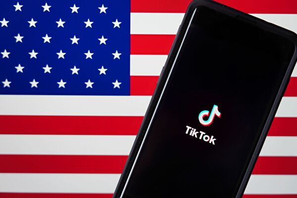Microsoft Reportedly in Talks to Purchase TikTok's Global Operations Ahead of US Ban Deadline Microsoft Reportedly in Talks to Purchase TikTok's Global Operations Ahead of US Ban Deadline - Sputnik International