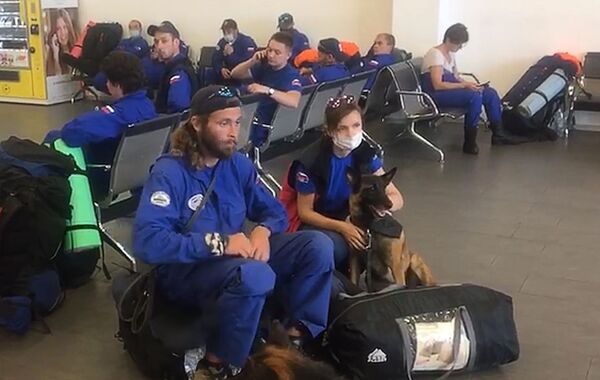 Medicine, Doctors, and More: Russia Sends Five Planes With Humanitarian Assistance to Beirut - Sputnik International