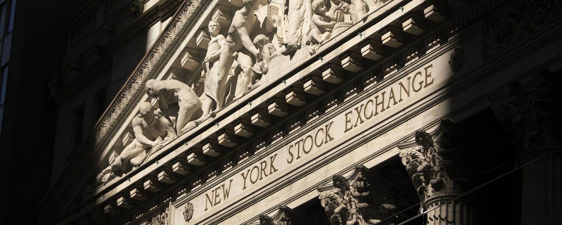 The New York Stock Exchange is shown, Tuesday, July 21, 2020. - Sputnik International, 1920, 08.09.2021