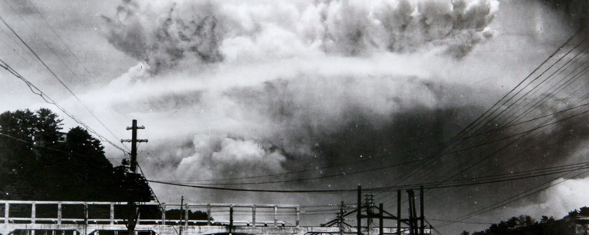 Атомное облако над Нагасаки  - Sputnik International, 1920, 25.10.2022