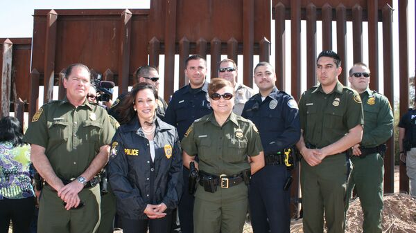 Then-Attorney General Kamala D. Harris joined by representatives of Imperial Valley Police, U.S. Customs and Border Protection and California Highway Patrol on March 24, 2011 - Sputnik International