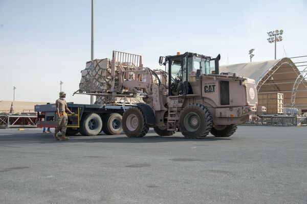 US Troops Help Deliver Over 260 Tons of Humanitarian Aid to Beirut Since Blast - Sputnik International