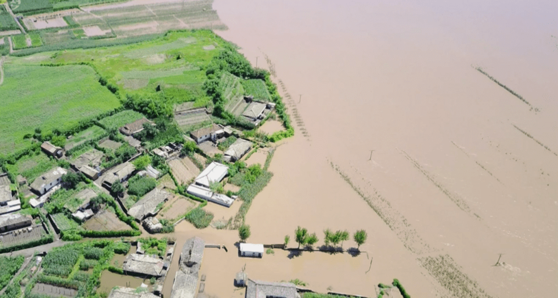 Flood-damaged homes and farmland in the Democratic People's Republic of Korea (DPRK) on August 5, 2020 - Sputnik International, 1920, 07.09.2021