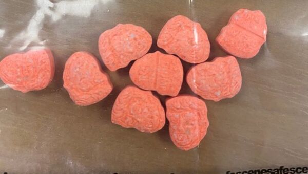 Photo of 'The Donald Trump' drug pills taken by Bedfordshire police - Sputnik International