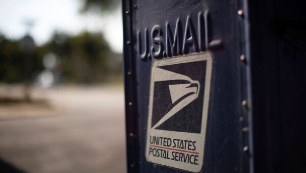 A United States Postal Service (USPS) mailbox is pictured in Pasadena, California, U.S., August 17, 2020 - Sputnik International