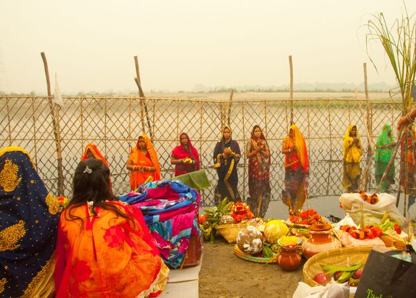 World Photography Day: Visiting Yamuna River to Capture Its Pristine Glory in Delhi World Photography Day: Visiting Yamuna River to Capture Its Pristine Glory in Delhi - Sputnik International