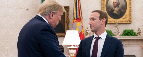 President Trump Meets with Mark Zuckerberg - Sputnik International