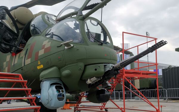 Helicopter (Army 2020 Forum in Moscow) - Sputnik International