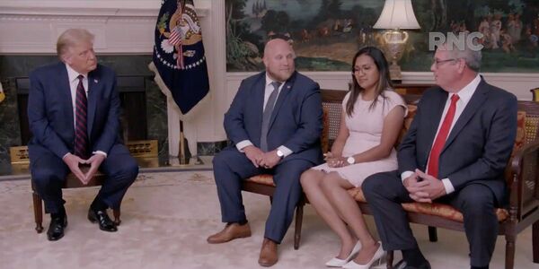 Opening Night of Republican Convention Focuses on COVID-19 Recovery, Law Enforcement - Sputnik International