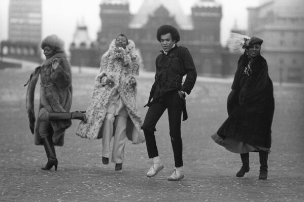 The Boney M disco band during a walk in Red Square, December 1978 - Sputnik International