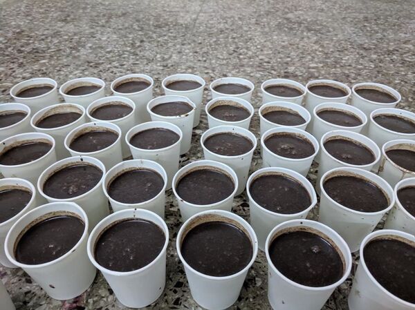 What's Godlier Than Feeding Hungry Kids, Says Mumbai Baker Who Sculpts Chocolate Into Ganesh Idols - Sputnik International