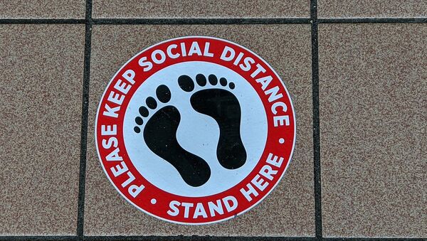 Social distance feet - Sputnik International
