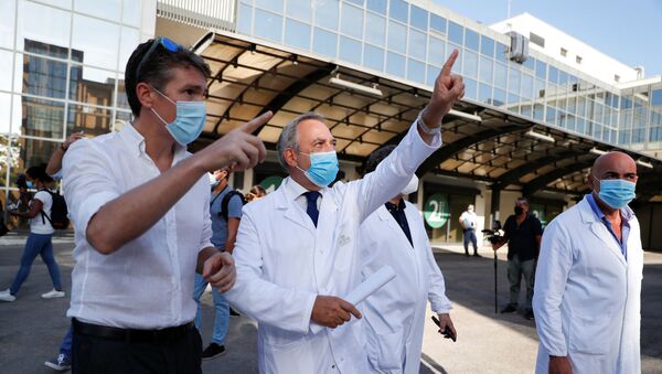 Lazzaro Spallanzani Hospital Health Director Francesco Vaia gestures on the day of the first human trials of an Italian-developed coronavirus disease (COVID-19) vaccine, with doses administered to 90 volunteers over 7 months, in Rome, Italy, August 24, 2020 - Sputnik International