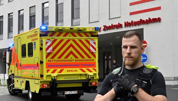 This file photo taken on August 22, 2020 shows a German army ambulance presumably carrying Russian opposition figure Alexei Navalny arriving to Berlin's Charite hospital, where Navalny will be treated after his medical evacuation to Germany following a suspected poisoning. - Sputnik International