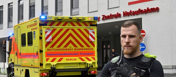 This file photo taken on August 22, 2020 shows a German army ambulance presumably carrying Russian opposition figure Alexei Navalny arriving to Berlin's Charite hospital, where Navalny will be treated after his medical evacuation to Germany following a suspected poisoning. - Sputnik International