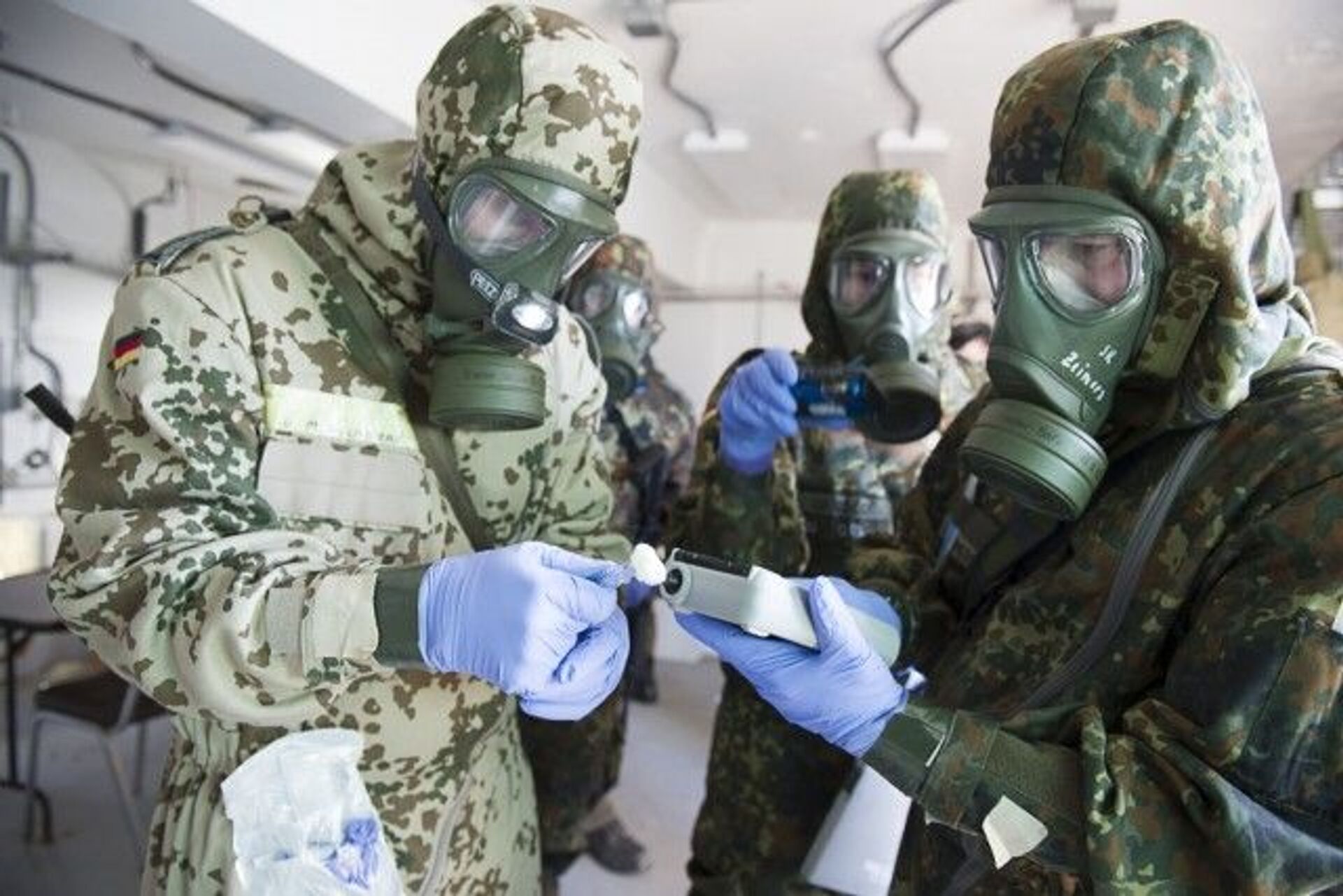 US Develops Individual Biological Weapons Plans for Different Countries, Russia Says - Sputnik International, 1920, 11.05.2021