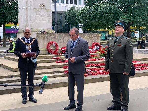 World War II Plaque to Red Army Soldiers Who Died in Leningrad Siege Unveiled in Manchester - Photos World War II Plaque to Red Army Soldiers Who Died in Leningrad Siege Unveiled in Manchester - Photos - Sputnik International