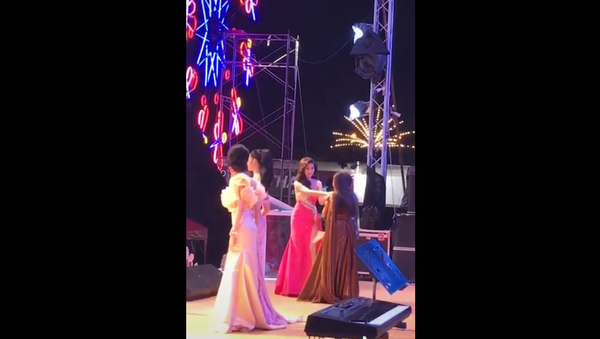 Thailand beauty pageant ends in chaos after contestant accuses judges of fixing scores - Sputnik International