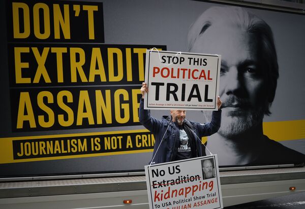 US Reportedly Hinders Spanish Probe Into Alleged CIA Ties to Firm Accused of Spying on Assange US Reportedly Hinders Spanish Probe Into Alleged CIA Ties to Firm Accused of Spying on Assange - Sputnik International