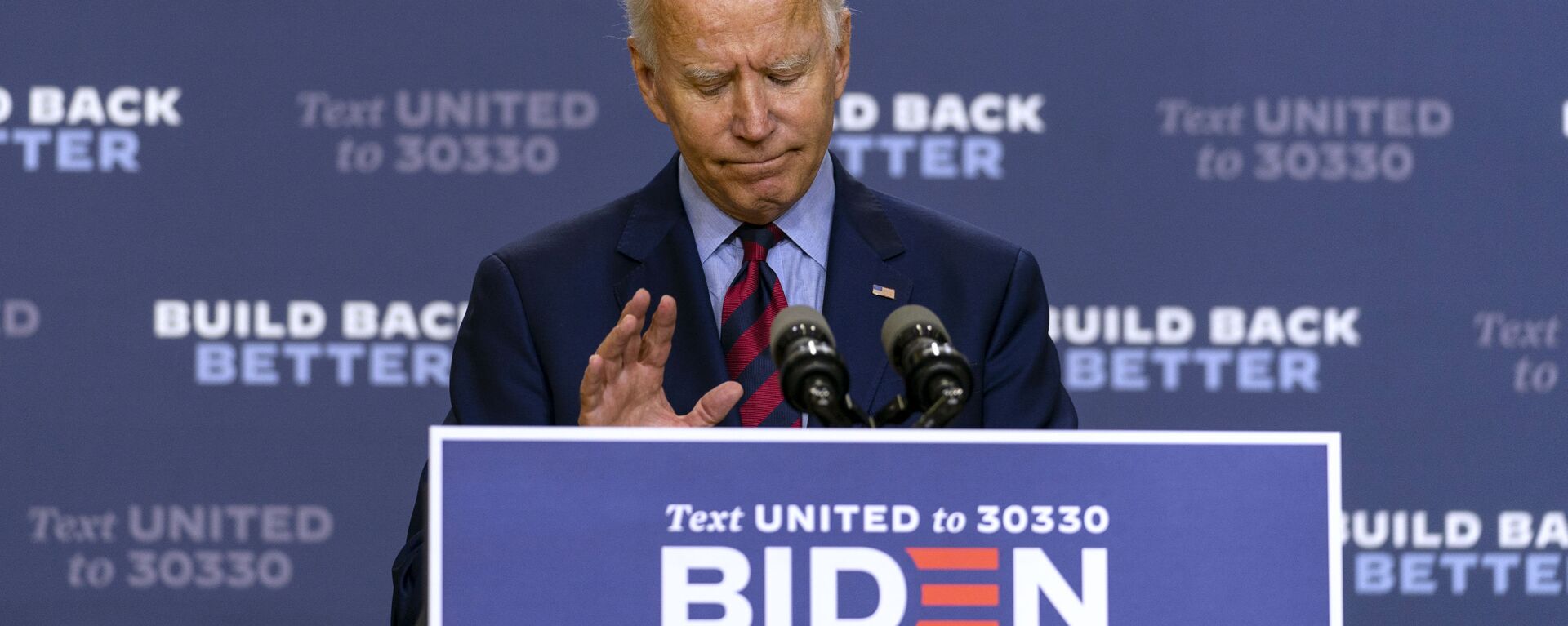 Democratic presidential candidate former Vice President Joe Biden pauses as he speaks in Wilmington, Del., Friday Sept. 4, 2020 - Sputnik International, 1920, 10.07.2022