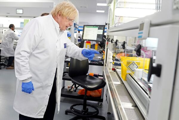 UK Severely Lacks Coronavirus Tests as Labs Prove Unable to Meet Rising Demand, Report Says UK Severely Lacks Coronavirus Tests as Labs Prove Unable to Meet Rising Demand, Report Says - Sputnik International