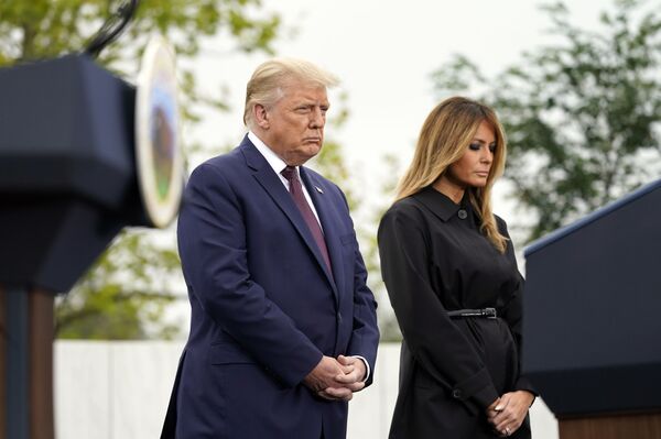 Joe Biden and Trump’s VP Mike Pence Cross Paths at 9/11 Memorial… to Bump Elbows - Sputnik International