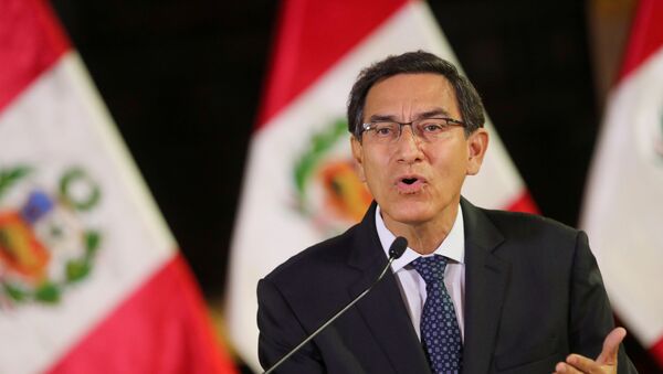 Peru's President Martin Vizcarra addresses the nation, as he announces he was dissolving Congress, at the government palace in Lima, Peru September 30, 2019 - Sputnik International