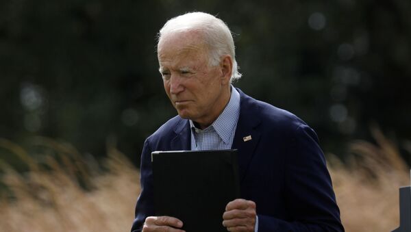 Democratic U.S. presidential nominee and former Vice President Joe Biden departs after speaking about climate change during a campaign event at the Delaware Museum of Natural History in Wilmington, Delaware, U.S., September 14, 2020. - Sputnik International