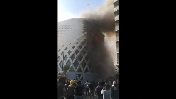  Fire in Beirut Souks, reportedly at new Aishti store & Zaha Hadid building - Sputnik International
