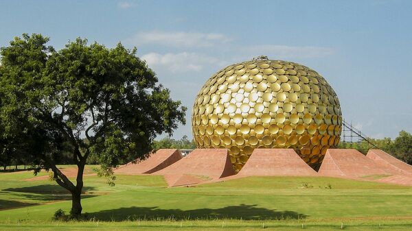 The Matrimandir in Auroville, Tamil Nadu, India - Sputnik International