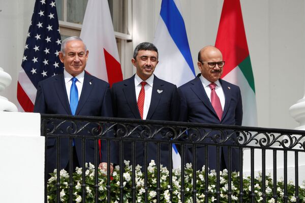 Iran’s Zarif Raps US 'Israel Firsters' for 'Ruining Region, Betraying Taxpayers' to Support Tel Aviv Iran’s Zarif Raps US 'Israel Firsters' for 'Ruining Region, Betraying Taxpayers' to Support Tel Aviv - Sputnik International