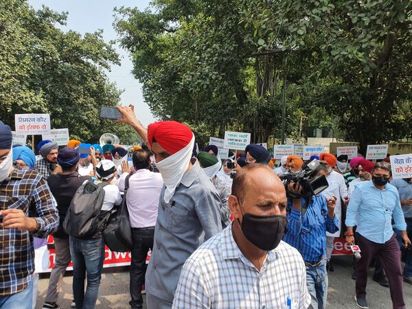 Indian Sikhs Threaten Protests at Pakistan High Commission Over Disappearance of Girl - Sputnik International
